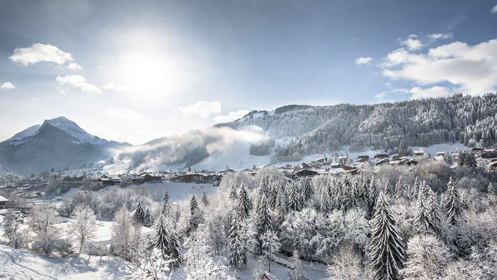 early-season-snow-in-morzine-village